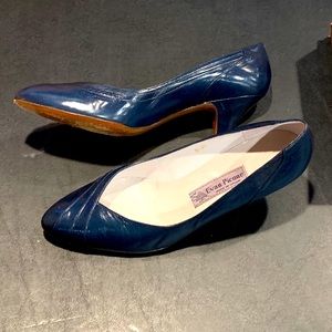 Navy Blue Spanish Leather heels